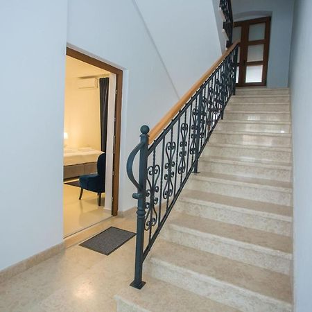 Exclusive Apartment Magnolia โปเรช ภายนอก รูปภาพ