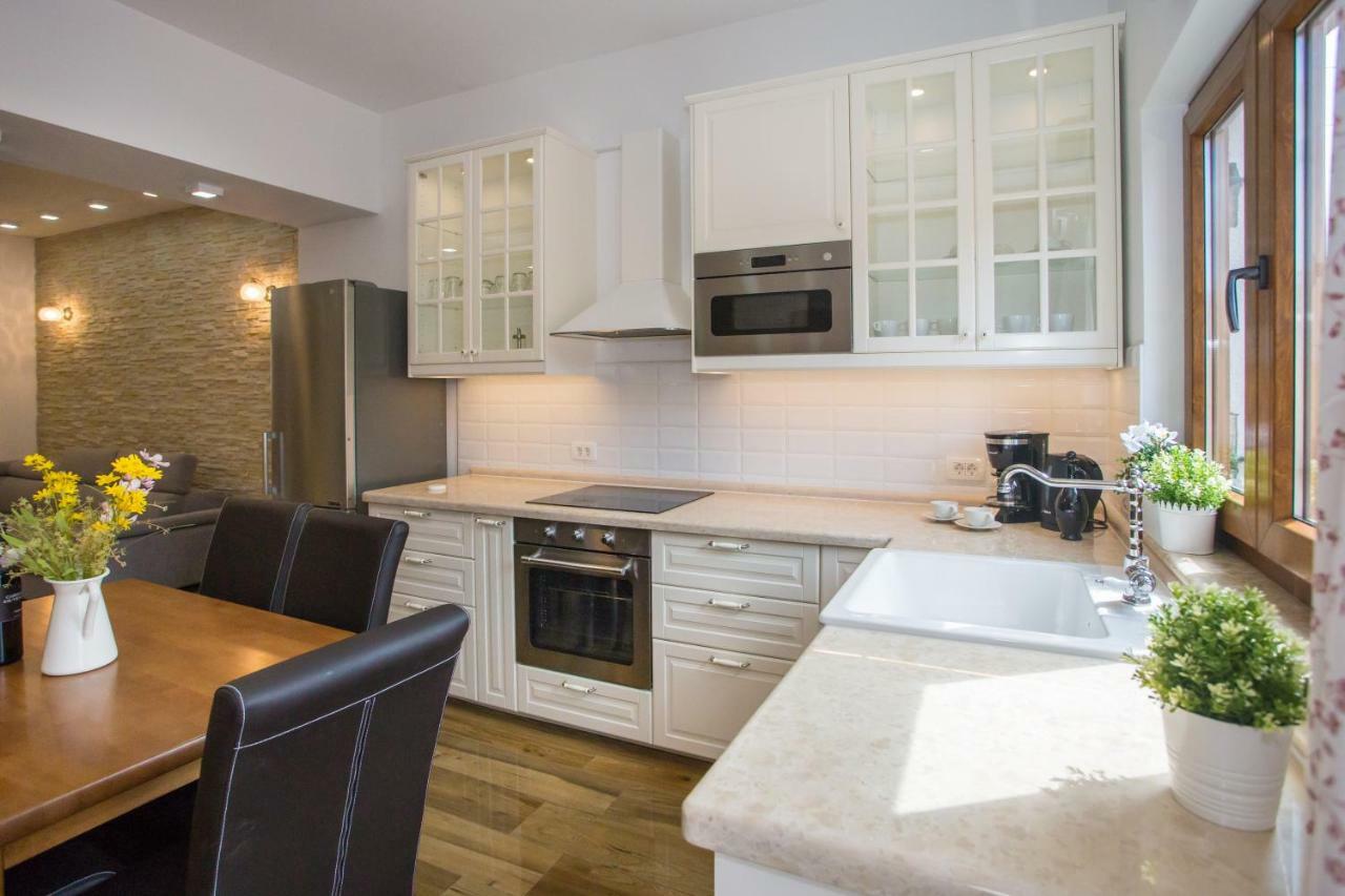 Exclusive Apartment Magnolia โปเรช ภายนอก รูปภาพ